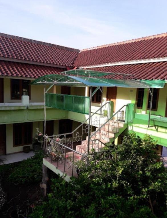 Hotel Puri Ageng Джокякарта Екстериор снимка